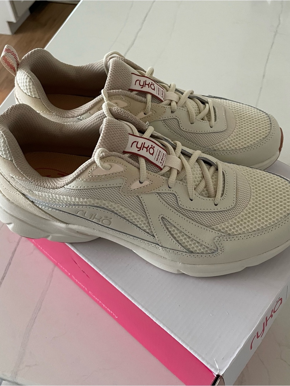 Ryka Women's Cream/Tan Lightweight Walking Sneakers